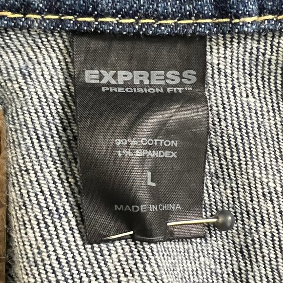 EXPRESS Classic Medium Wash Denim Trucker Jacket SIZE LARGE - Picture 9 of 10